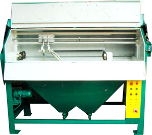 Roller sand blasting machine