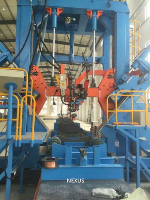 Submerged arc welding machine 1